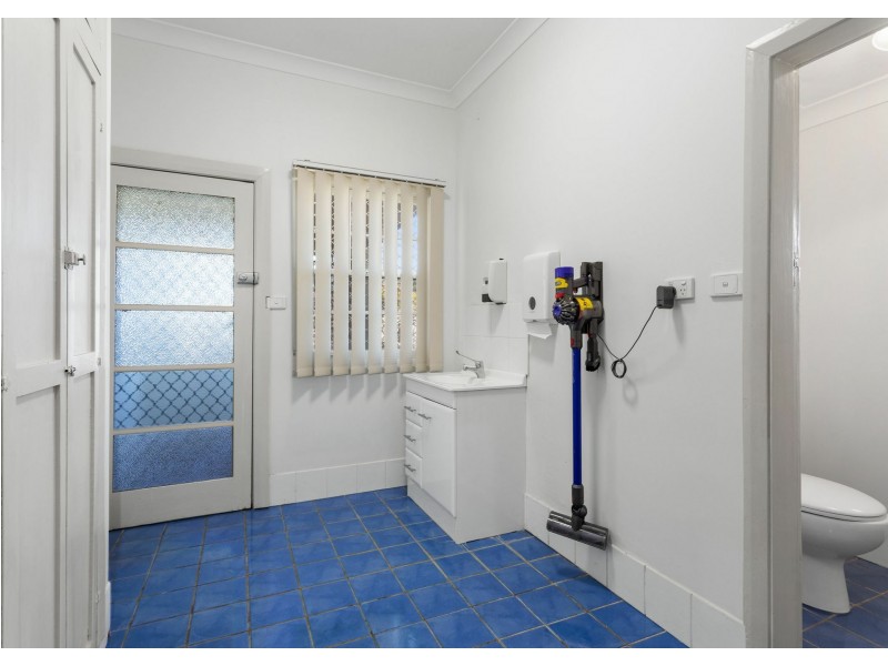 74 Commerce Street, Taree NSW 2430