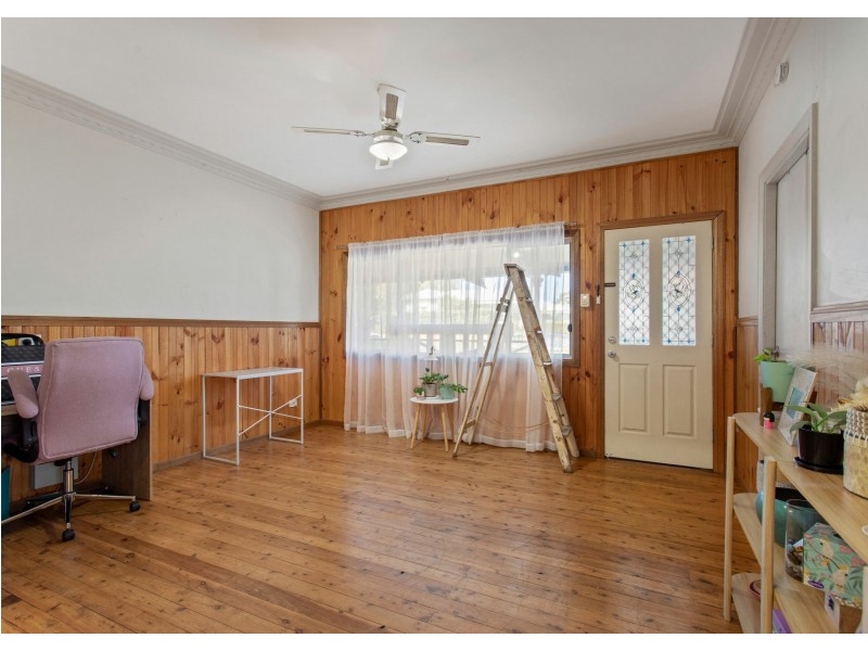 13 Bayview Crescent, Taree NSW 2430