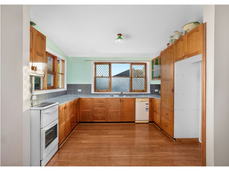 18 Alban Street, Taree NSW 2430