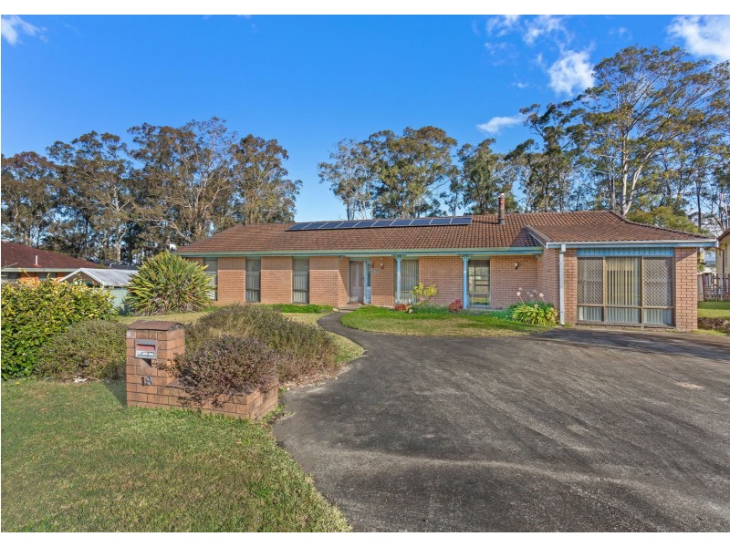 18 Magnolia Crescent, Taree NSW 2430
