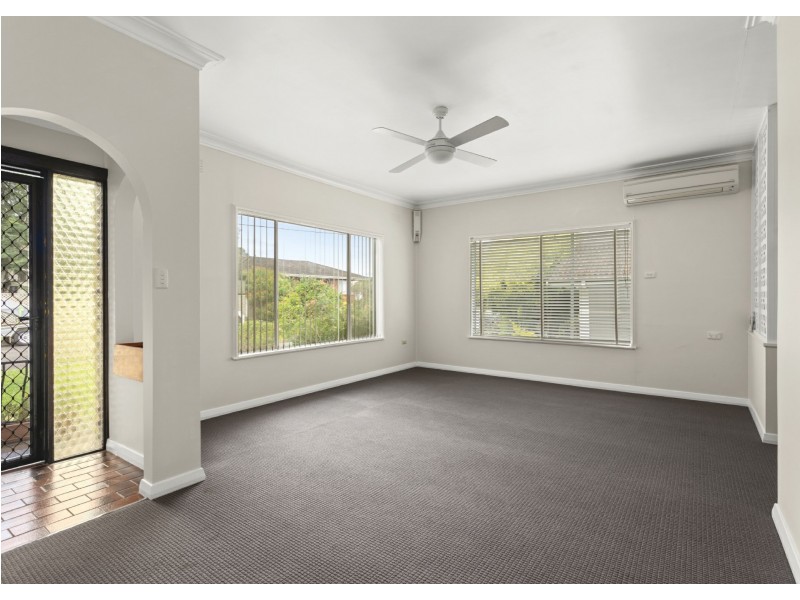 4 West End Avenue, Taree NSW 2430