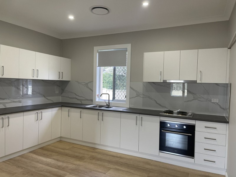 9 Railway Street, Taree NSW 2430