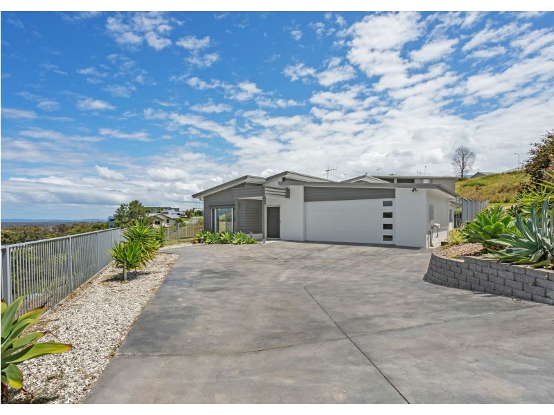 7 Eastern Valley Way, Tallwoods Village NSW 2430