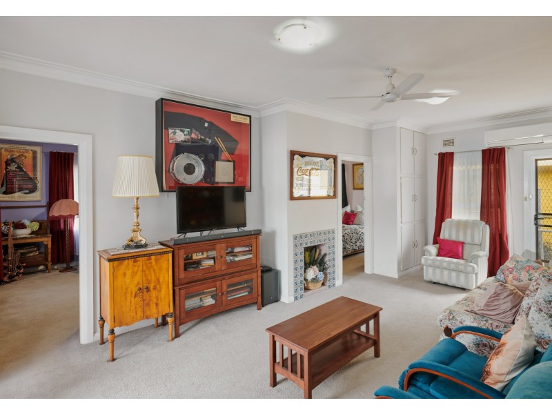 38 Crescent Avenue, Taree NSW 2430