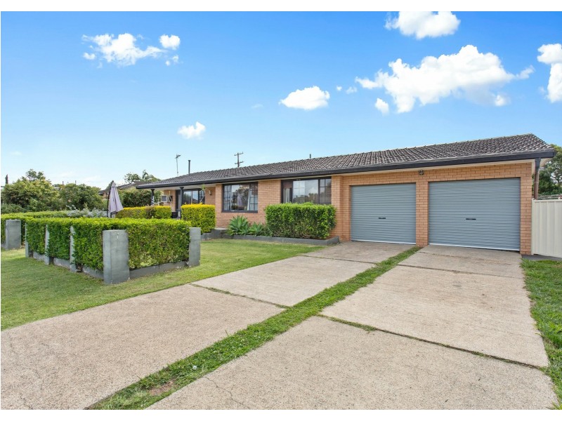 1 Pettitt Avenue, Taree NSW 2430