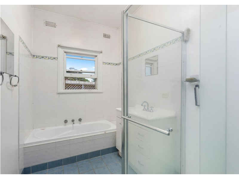 3 Bayview Crescent, Taree NSW 2430