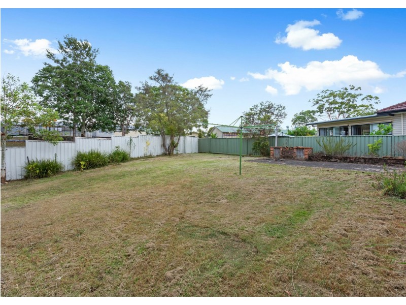 3 Bayview Crescent, Taree NSW 2430