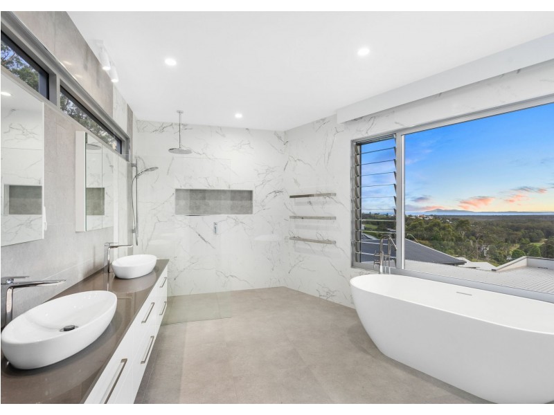 109 Coastal View Drive, Tallwoods Village NSW 2430