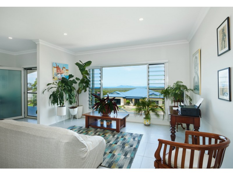 6 Eastern Valley Way, Tallwoods Village NSW 2430