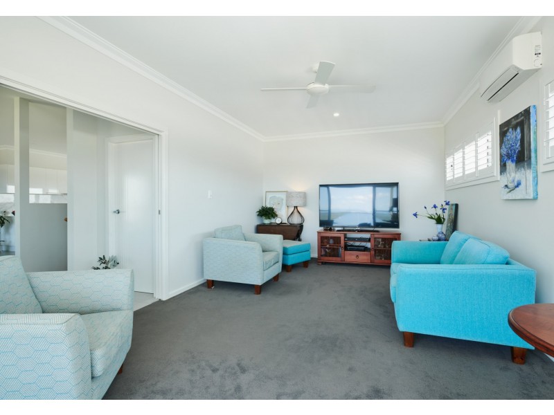 6 Eastern Valley Way, Tallwoods Village NSW 2430