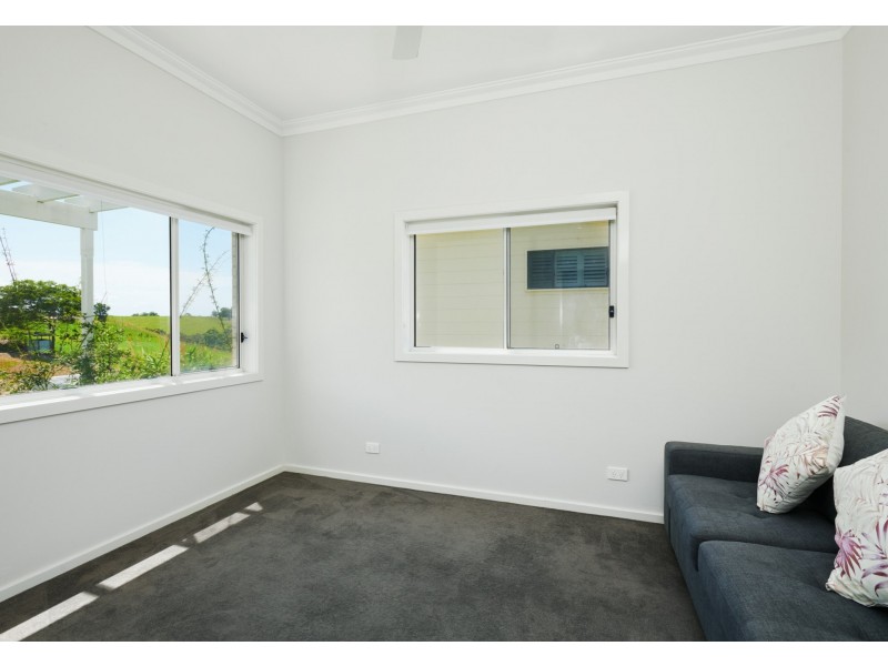 6 Eastern Valley Way, Tallwoods Village NSW 2430