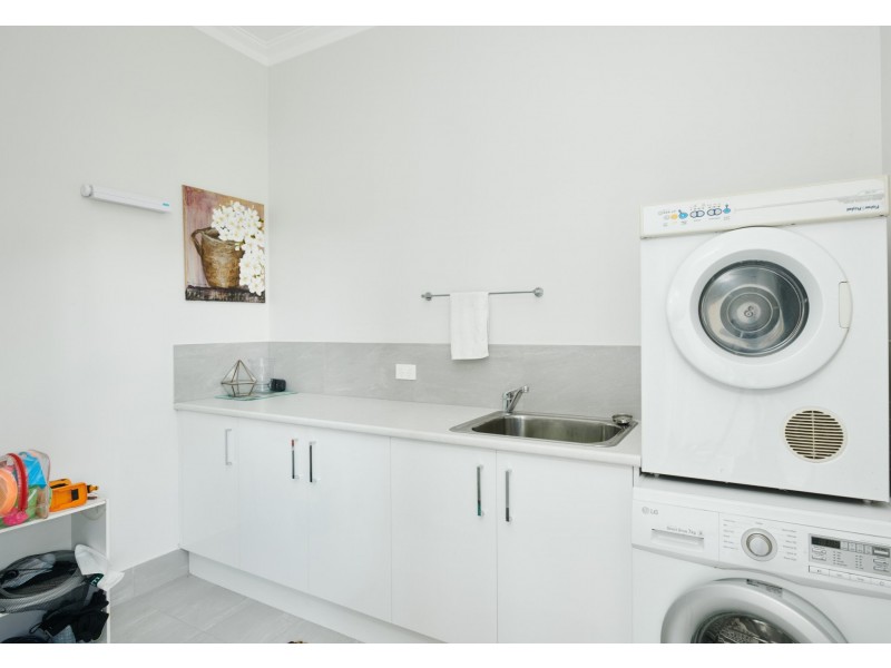 6 Eastern Valley Way, Tallwoods Village NSW 2430