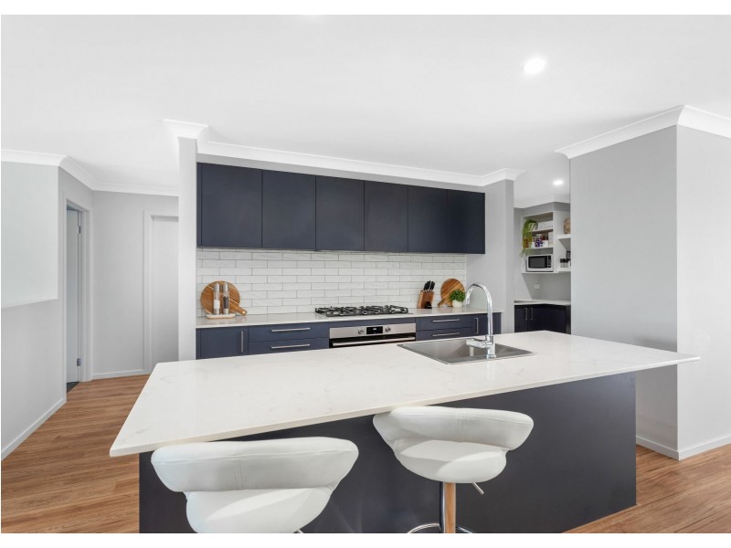 8 The Fairway, Tallwoods Village NSW 2430