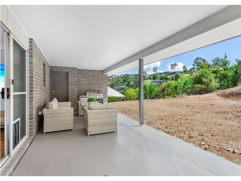 8 The Fairway, Tallwoods Village NSW 2430