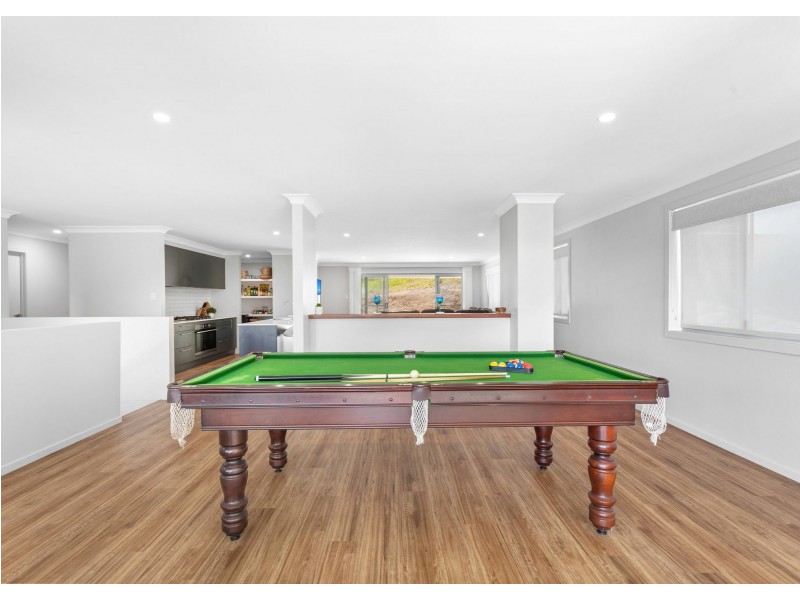 8 The Fairway, Tallwoods Village NSW 2430