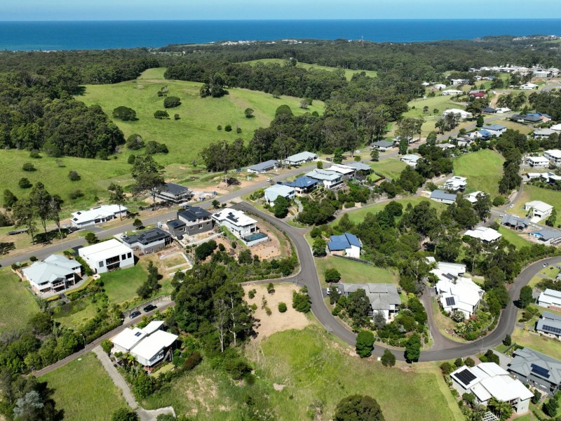 27 The Fairway, Tallwoods Village NSW 2430