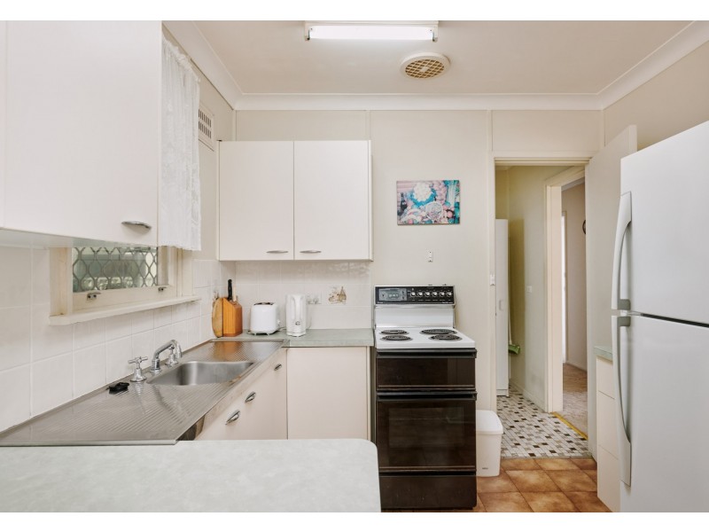 25 Mudford Street, Taree NSW 2430