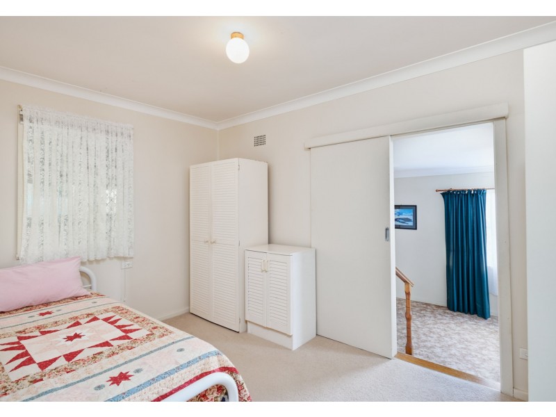 25 Mudford Street, Taree NSW 2430