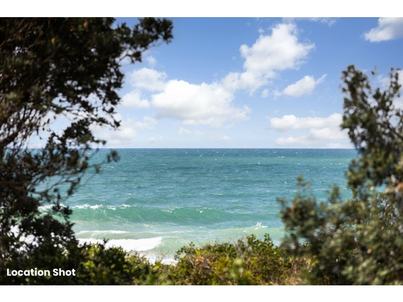 11 Ivory Street, Diamond Beach NSW 2430