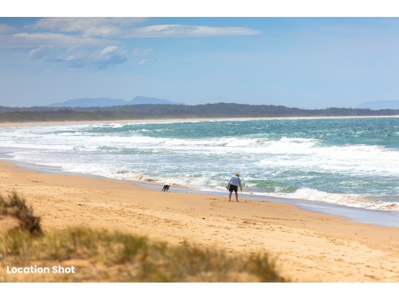 11 Ivory Street, Diamond Beach NSW 2430