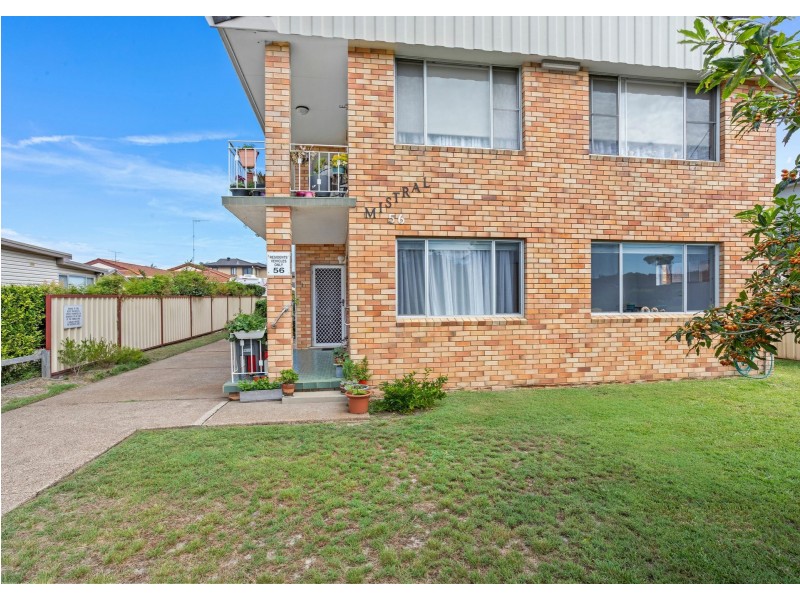 1/56 Wharf Street, Tuncurry NSW 2428