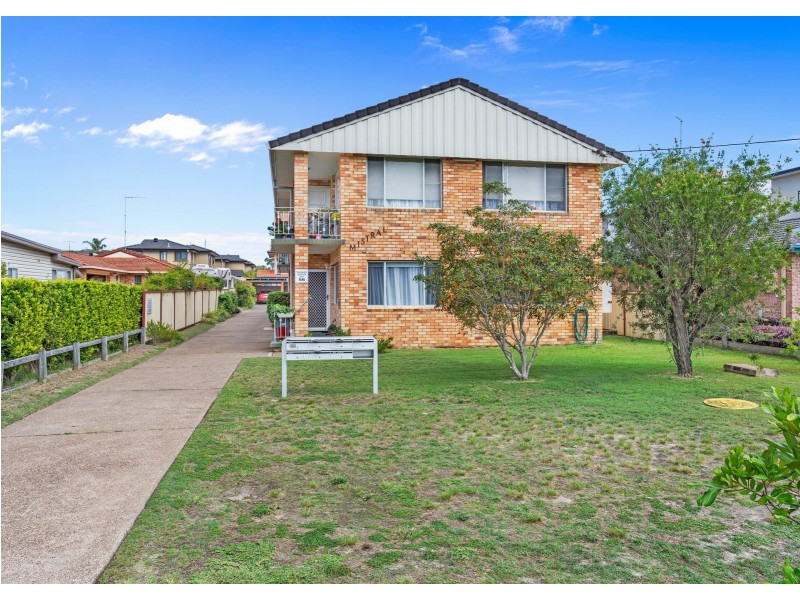 1/56 Wharf Street, Tuncurry NSW 2428