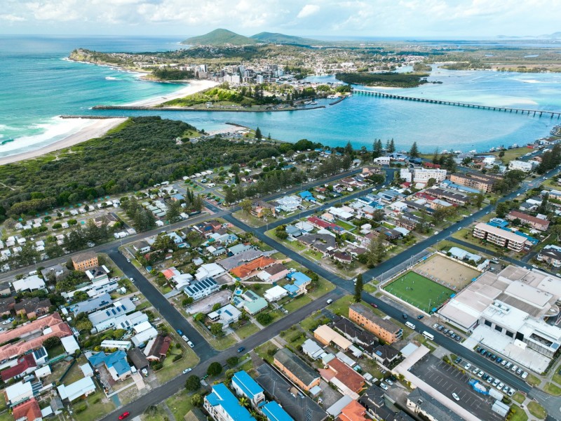 1/56 Wharf Street, Tuncurry NSW 2428