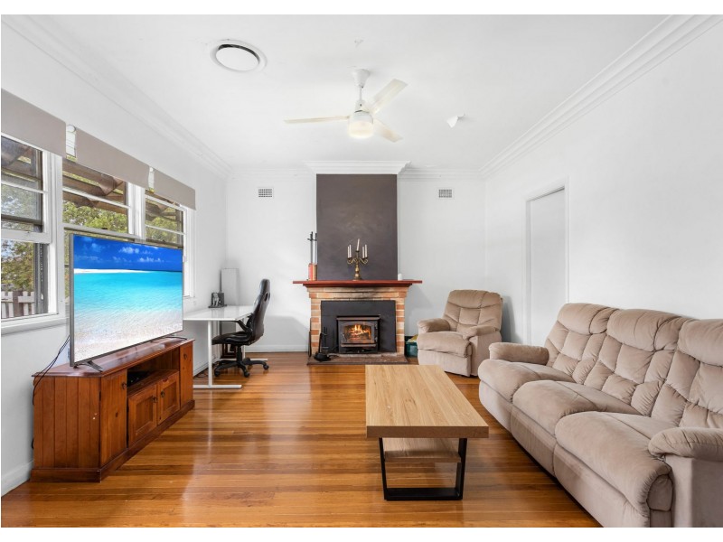 16 Smith Street, Taree NSW 2430