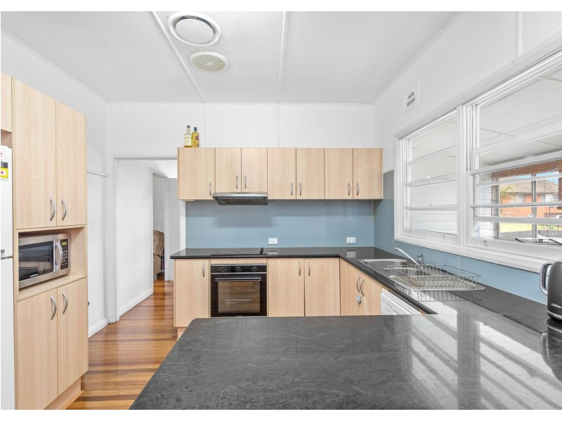 16 Smith Street, Taree NSW 2430