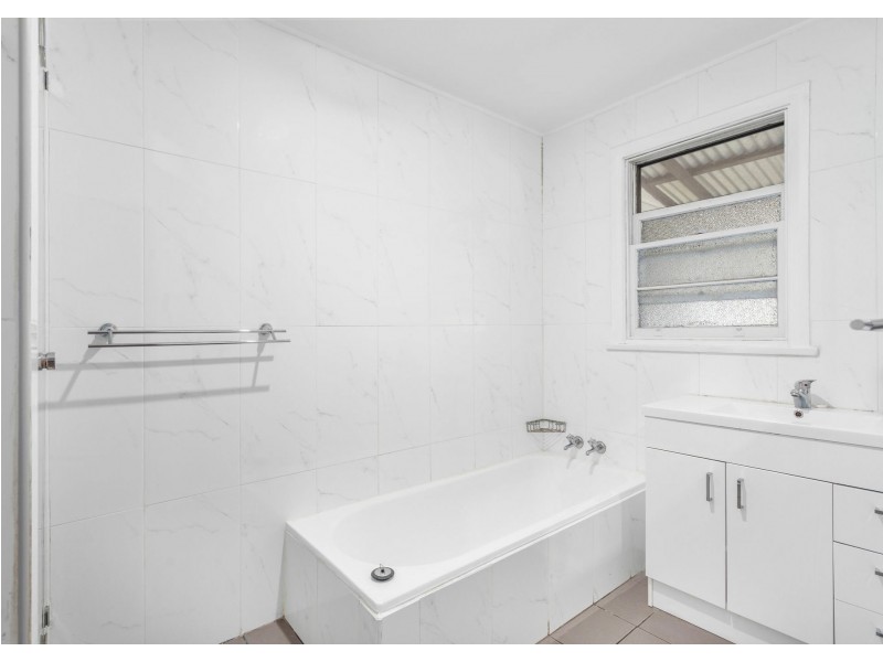 16 Smith Street, Taree NSW 2430