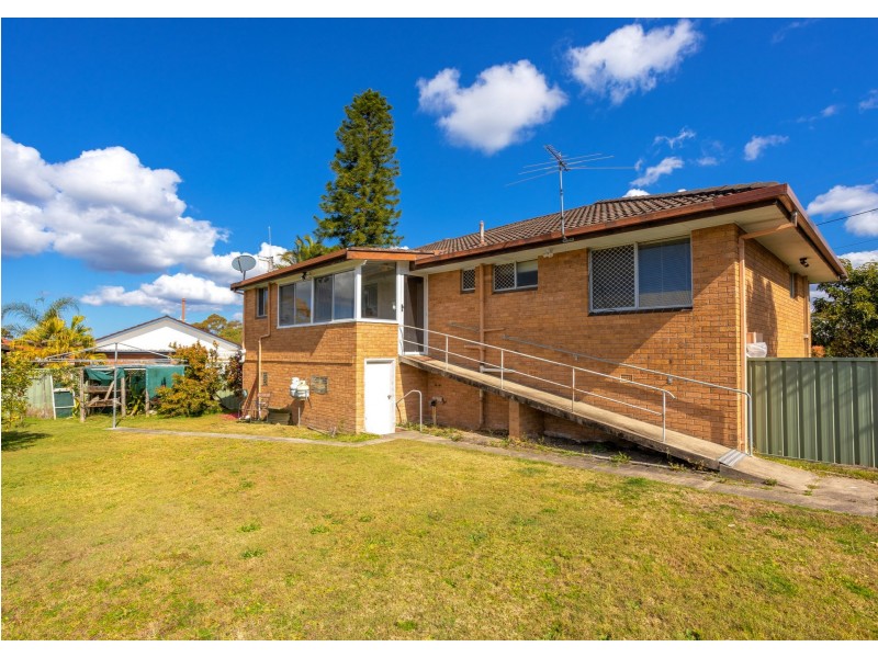 162 High Street, Taree NSW 2430