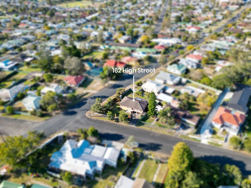 162 High Street, Taree NSW 2430