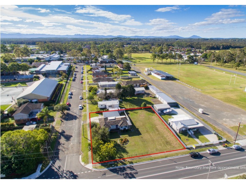 63 Cowper St, Taree NSW 2430