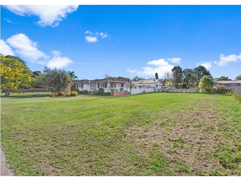 63 Cowper St, Taree NSW 2430