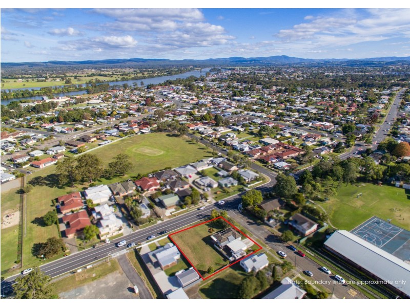 63 Cowper St, Taree NSW 2430