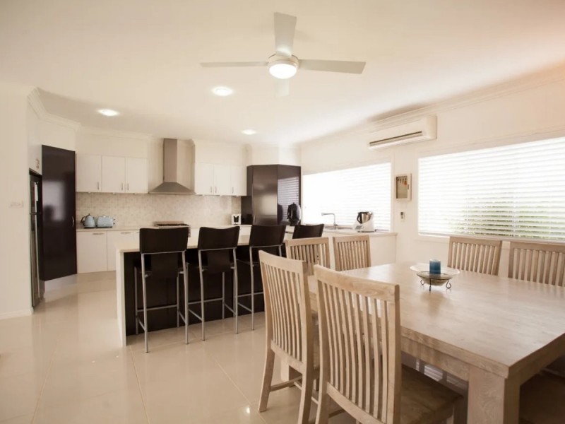 213 Tallwood Drive, Tallwoods Village NSW 2430