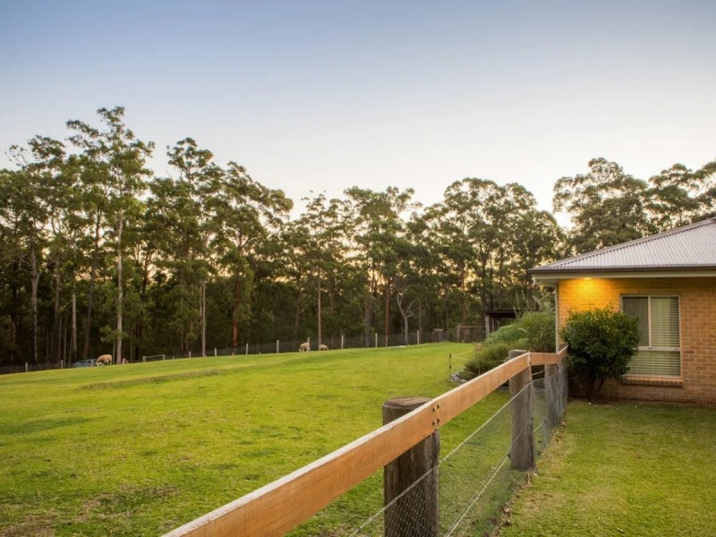 213 Tallwood Drive, Tallwoods Village NSW 2430