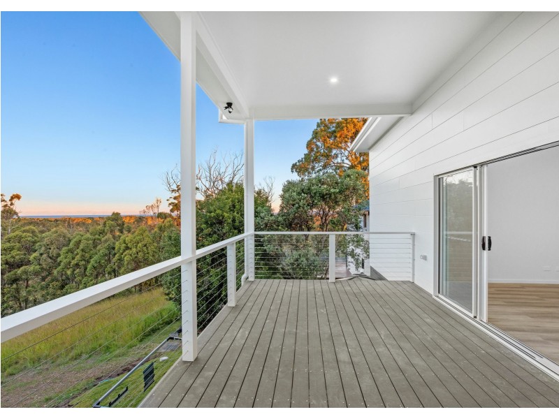 13 Lake View Way, Tallwoods Village NSW 2430