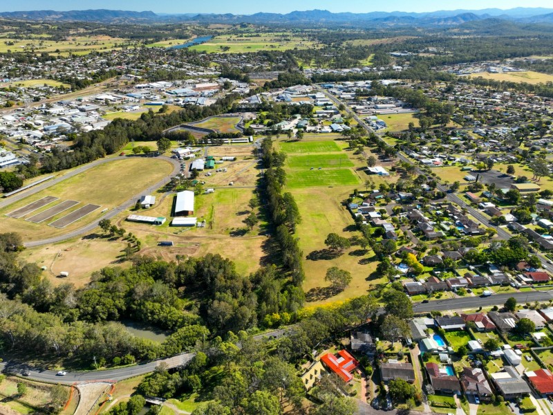 2 Wyoming Close, Taree NSW 2430
