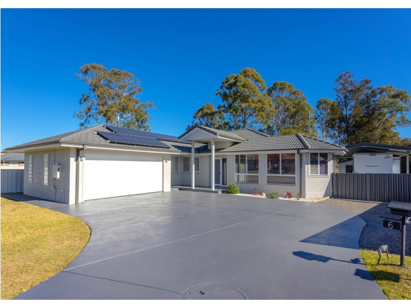 6 Sundara Close, Taree NSW 2430