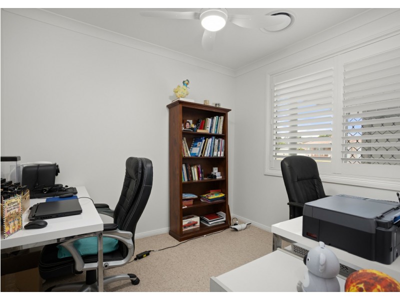 6 Sundara Close, Taree NSW 2430