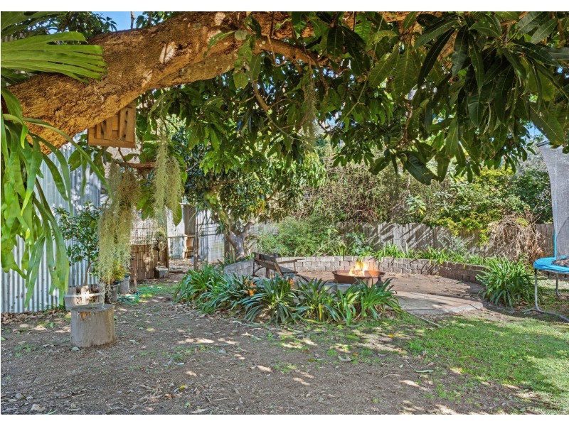 10 Station Street, Johns River NSW 2443