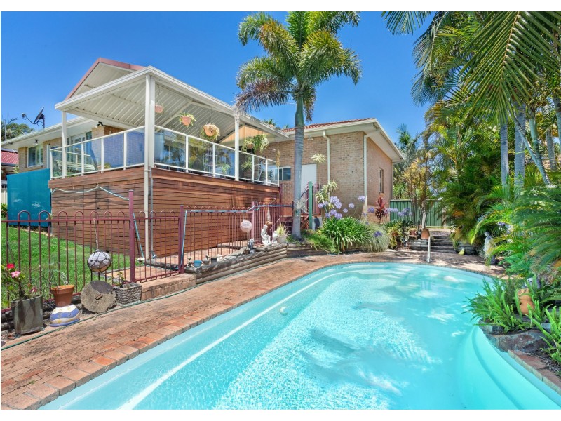 8 Alonbar Crescent, Taree NSW 2430