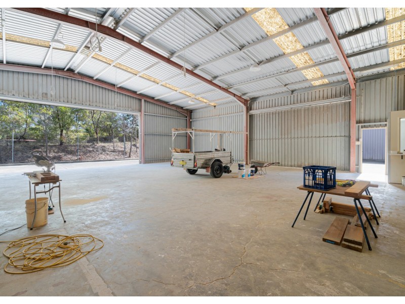 Bay 4/10 Elizabeth Avenue, Taree NSW 2430