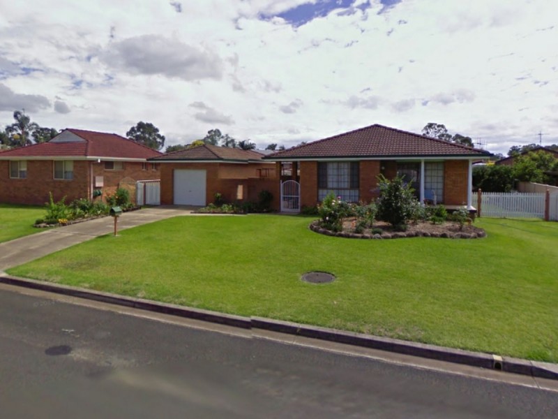 7 Bushland Drive, Taree NSW 2430