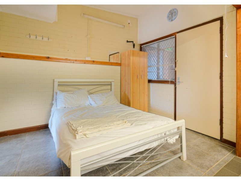 99 Manning Street, Taree NSW 2430