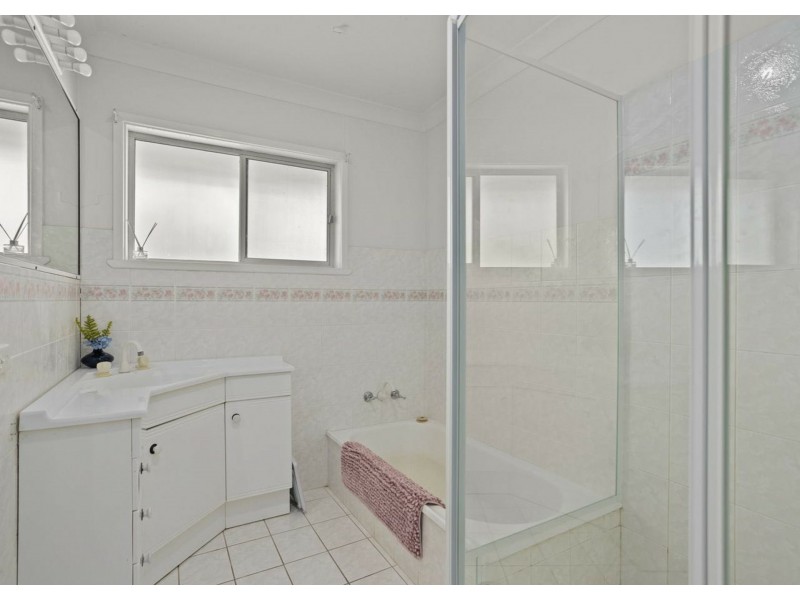12 Wootton Crescent, Taree NSW 2430