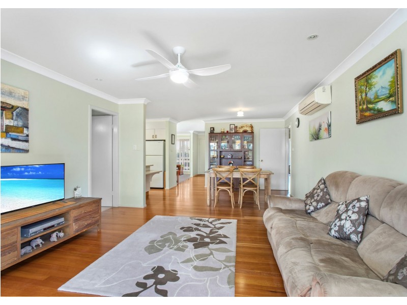 6 Narla Place, Taree NSW 2430