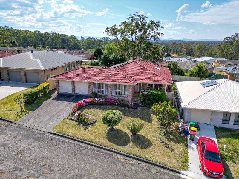 6 Narla Place, Taree NSW 2430