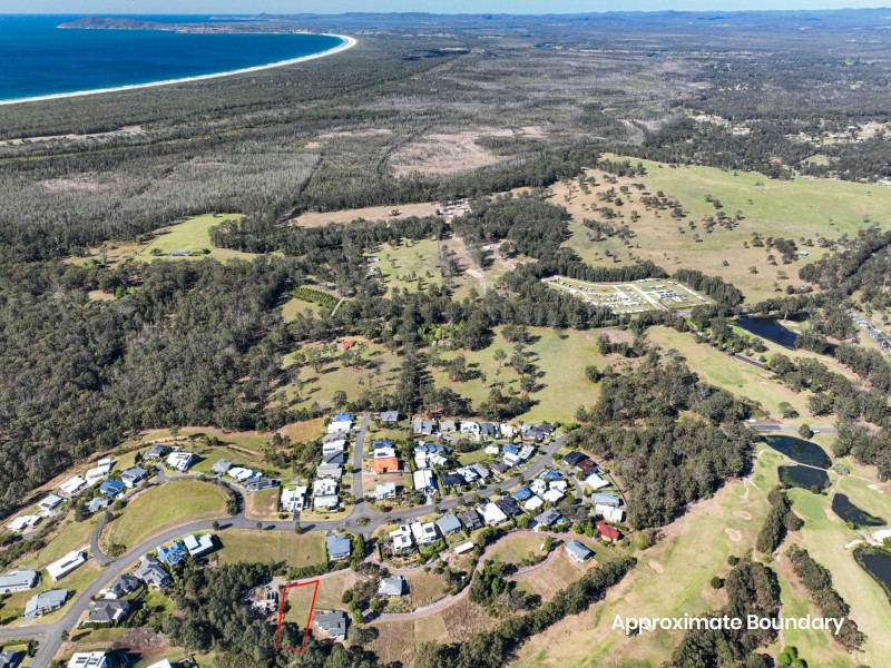 9 Camellia Close, Tallwoods Village NSW 2430